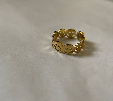 Smiley Face Band Ring